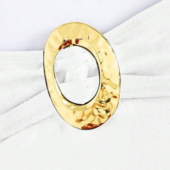 White Casual Women's Metal Decor Hollow-Out Bodysuit - Picture 3 of 6